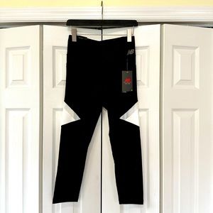 NWT New Balance High Rise Transform Pocket Leggings